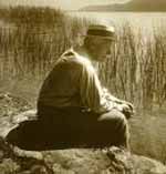 Carl G. Jung, a orillas del lago Constanza. Jung llegó a hacer curiosos experimentos con el I Ching y otros experimentos astrológicos